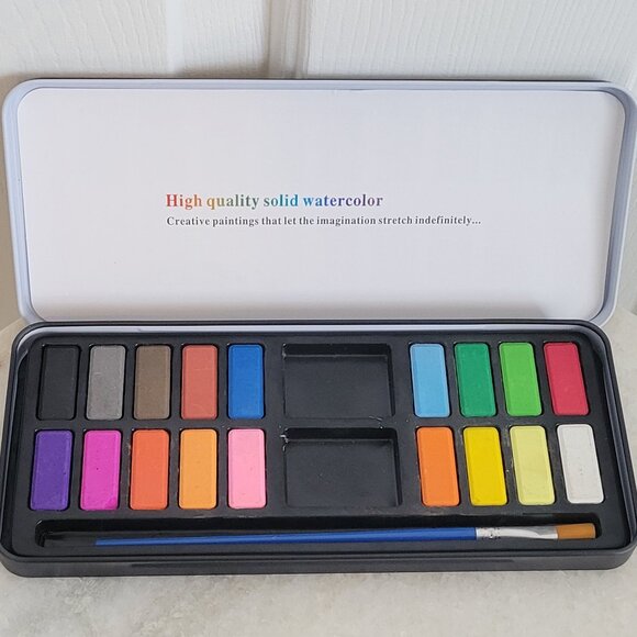 Bloomingdale's "Just Imagine" Watercolor Paint Set - Picture 1 of 3